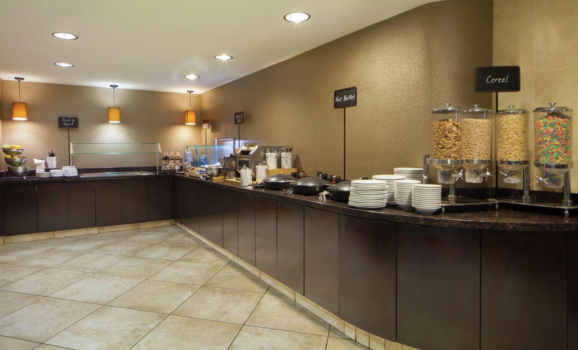 Embassy Suites By Hilton Philadelphia Airport Extérieur photo