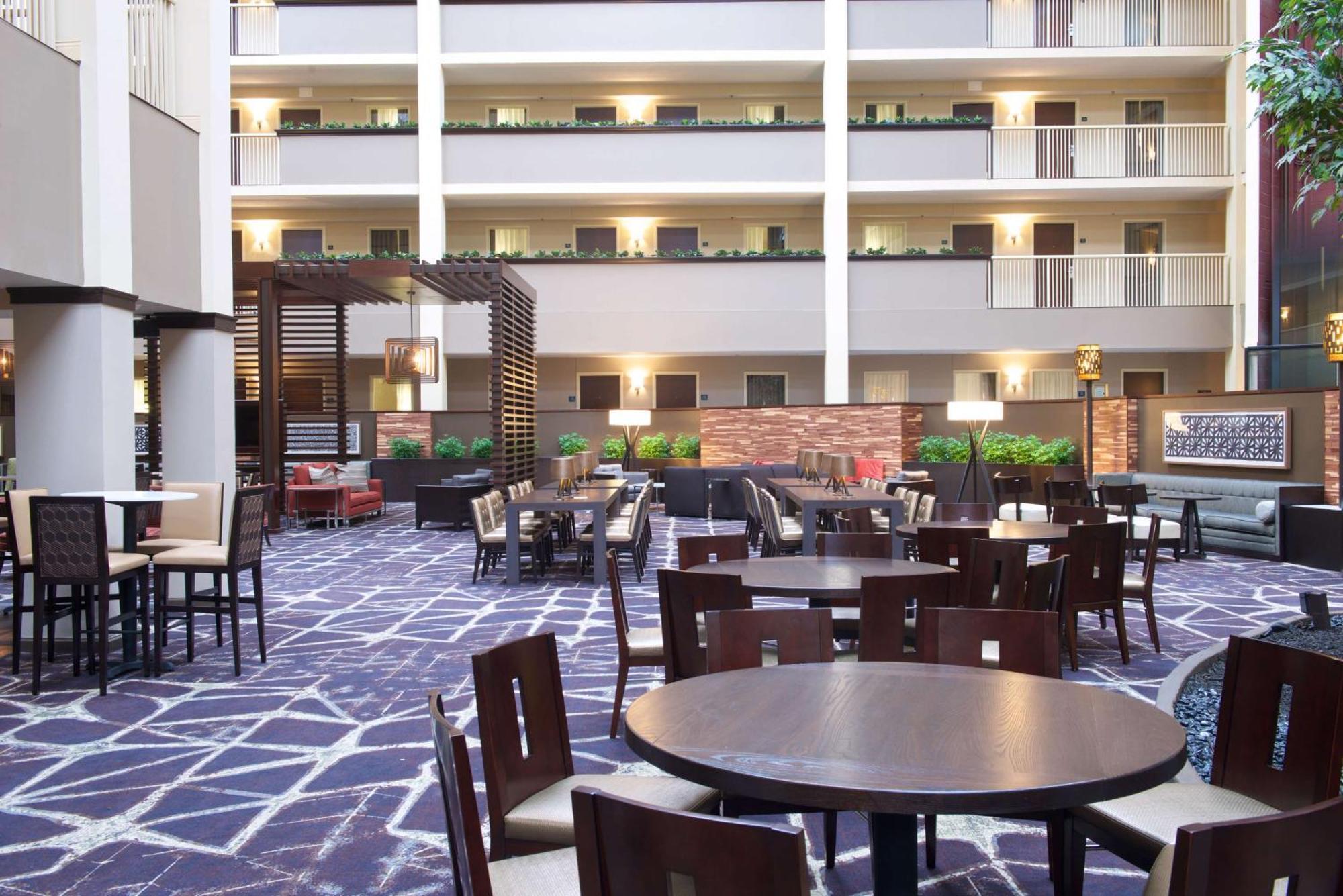 Embassy Suites By Hilton Philadelphia Airport Extérieur photo