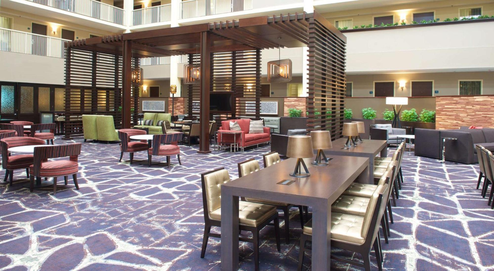 Embassy Suites By Hilton Philadelphia Airport Extérieur photo