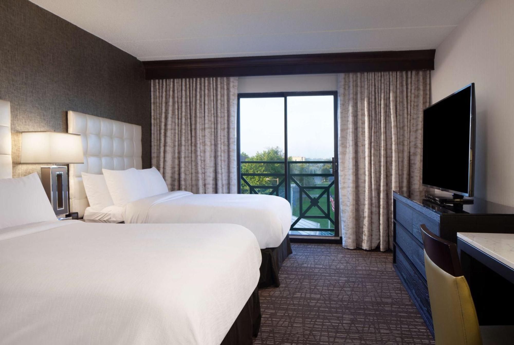 Embassy Suites By Hilton Philadelphia Airport Extérieur photo