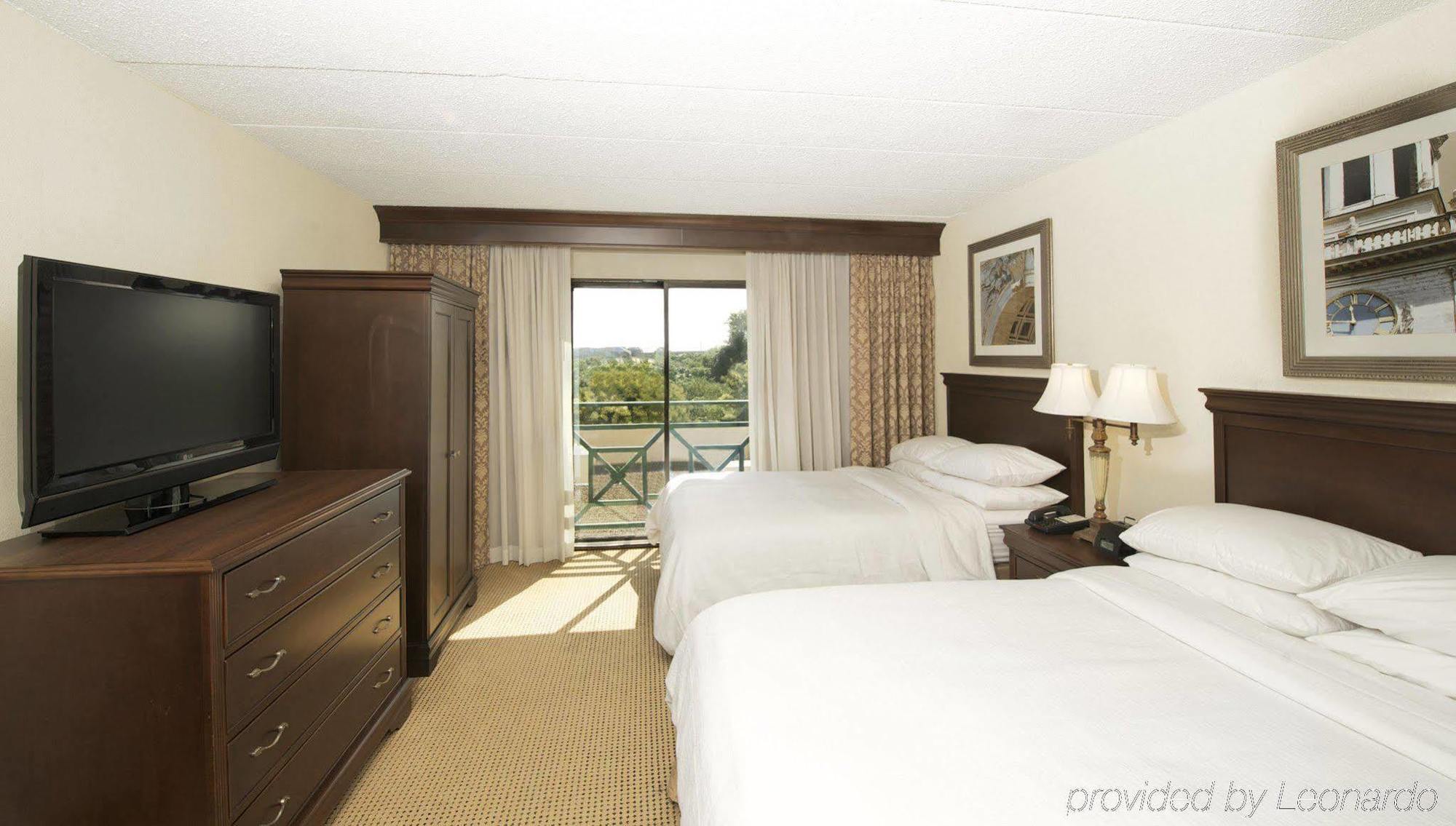 Embassy Suites By Hilton Philadelphia Airport Extérieur photo